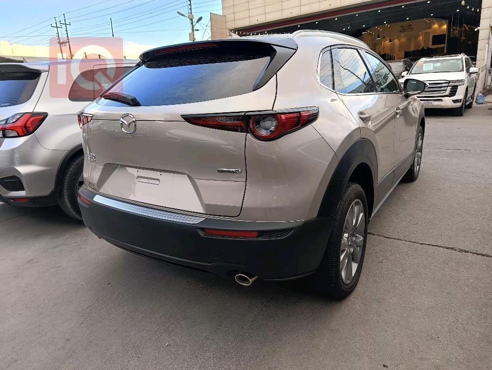 مازدا CX-30